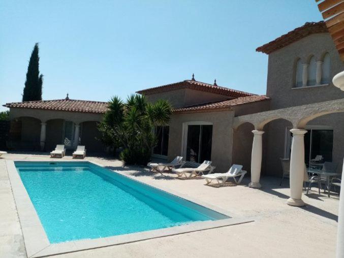 Bienvenue A L Hacienda Villa Magalas Exteriör bild