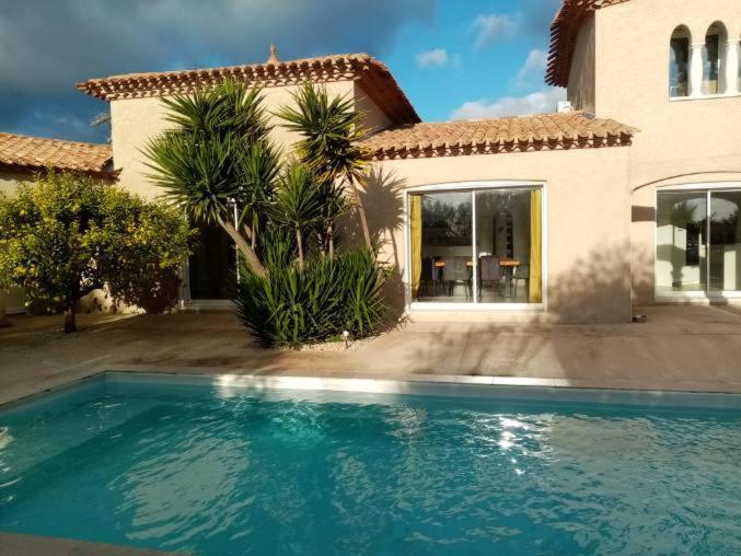Bienvenue A L Hacienda Villa Magalas Exteriör bild