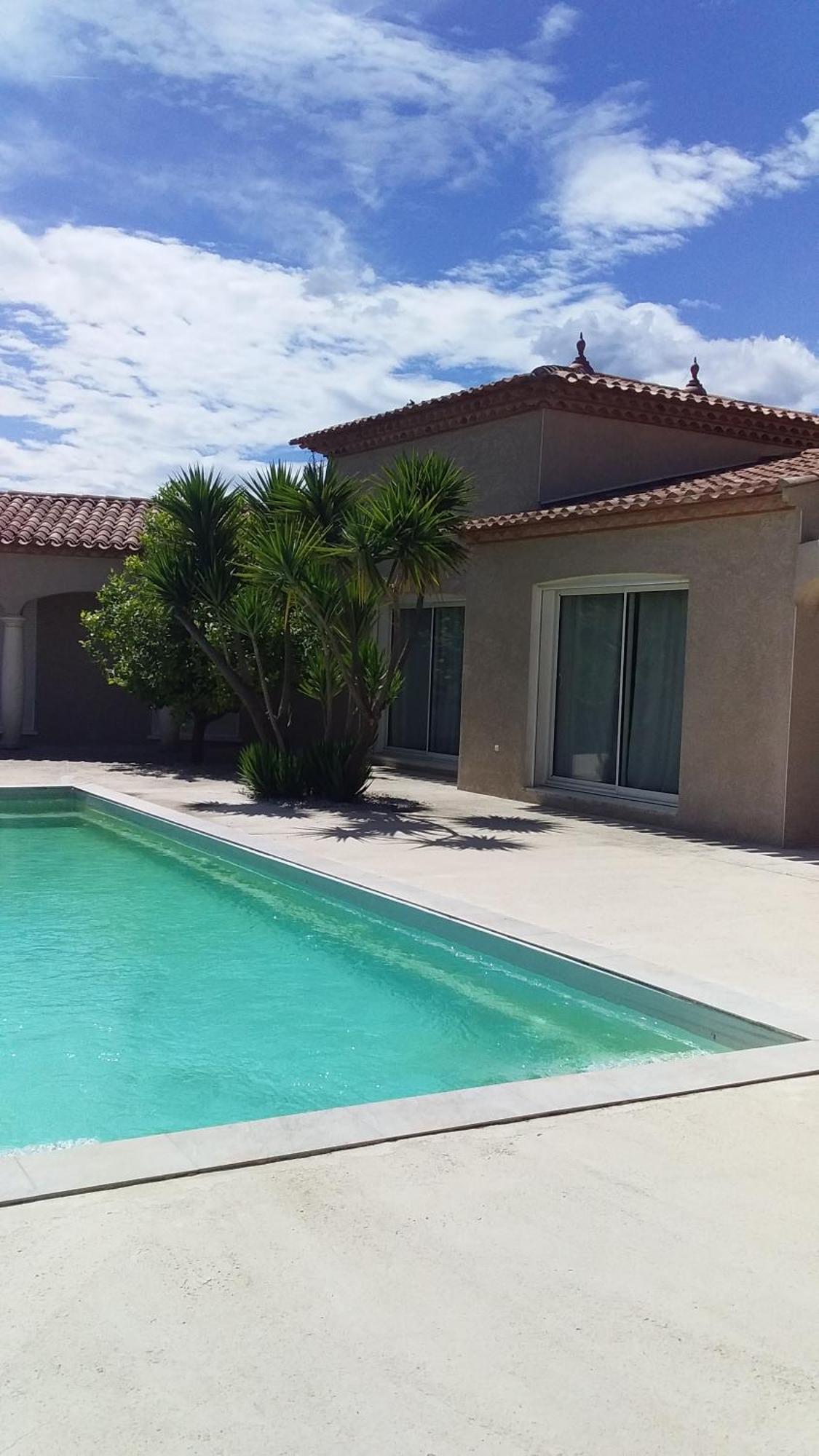 Bienvenue A L Hacienda Villa Magalas Exteriör bild